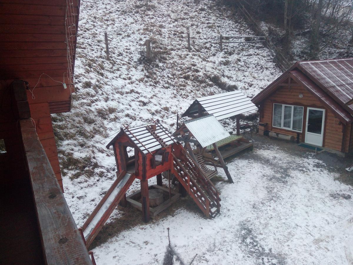 Hotel Edelveys Vorokhta Esterno foto